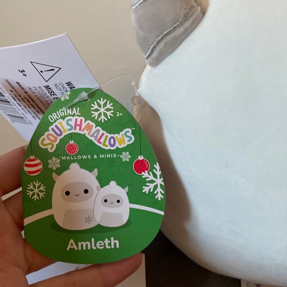 Amleth holiday 8 inch clip duo squishmallow winter yeti - Picture 5 of 6